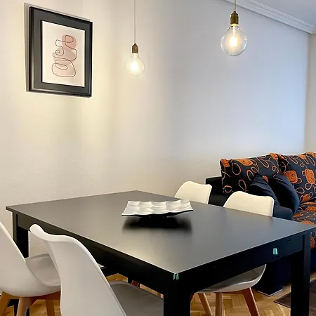 Vivienda Con Parking Incluido - Zona Van Dyck * Salamanca