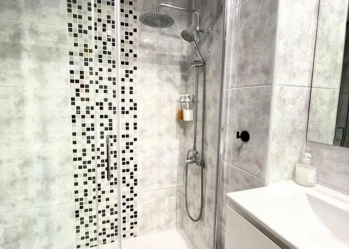 Vivienda Con Parking Incluido - Zona Dyck