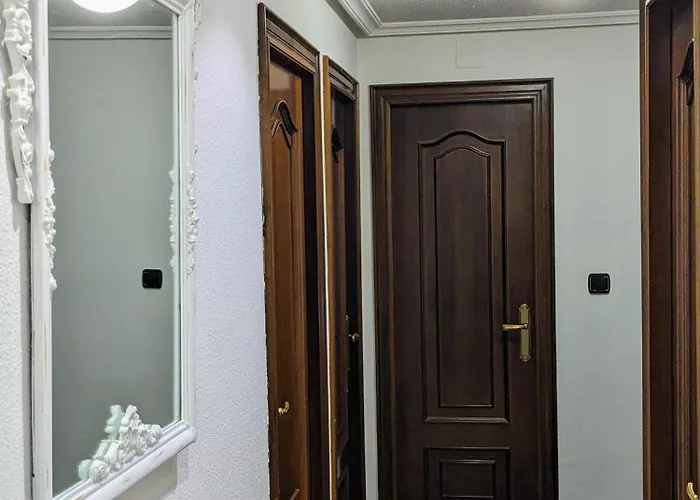 Апартаменти Vivienda Con Parking Incluido - Zona Dyck