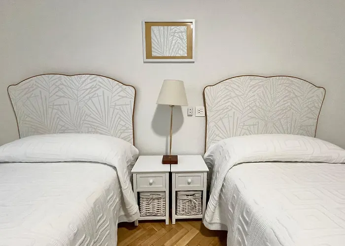 Apartamento Vivienda Con Parking Incluido - Zona Dyck